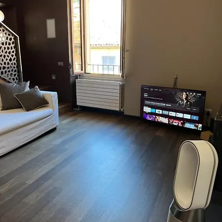 Apartment Casa Cavour - Downtown Design Penthouse *