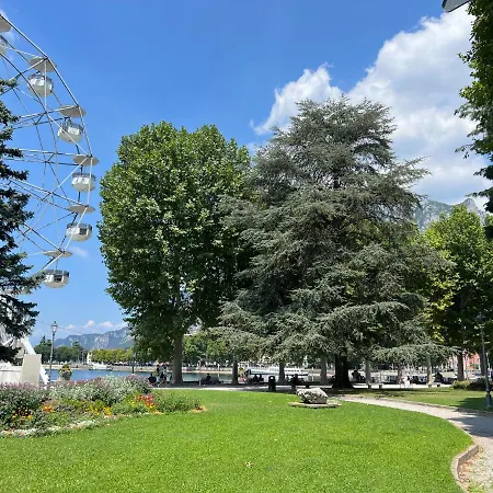 Casa Cavour - Downtown Design Penthouse Apartment Lecco