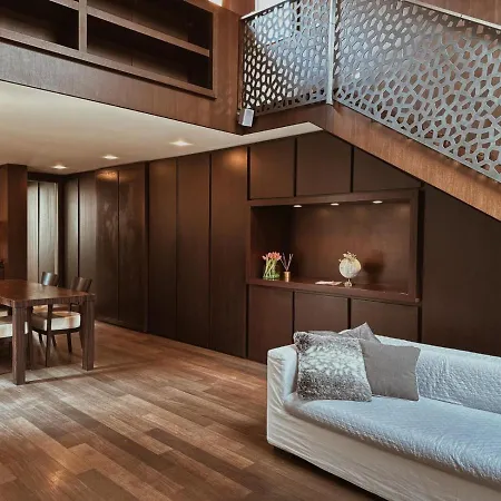 Casa Cavour - Downtown Design Penthouse Apartment Lecco