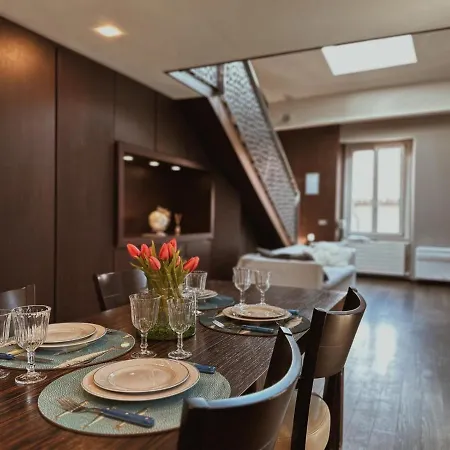 Apartment Casa Cavour - Downtown Design Penthouse *